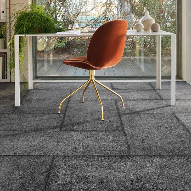 Mattolaatta Milliken Comfortable Concrete 2.0 Laid Bare TractionBack 50x100 cm