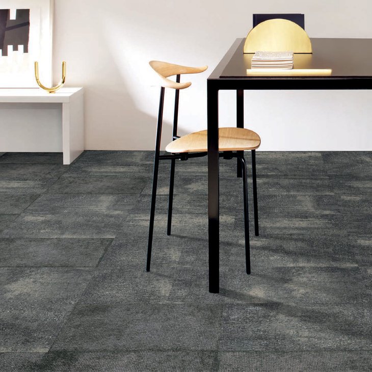 Mattolaatta Milliken Comfortable Concrete Retold Urban Outline TractionBack 50x50 cm