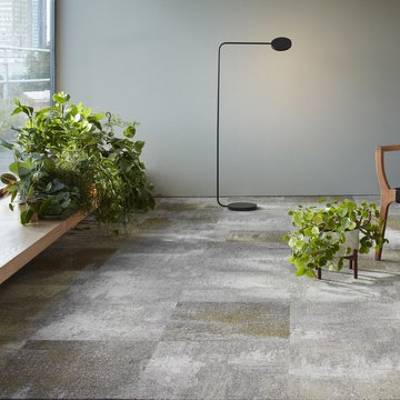 Milliken Comfortable Concrete Retold Urban Scene TractionBack 50x50 cm