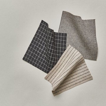 Camira Monochrome Sett